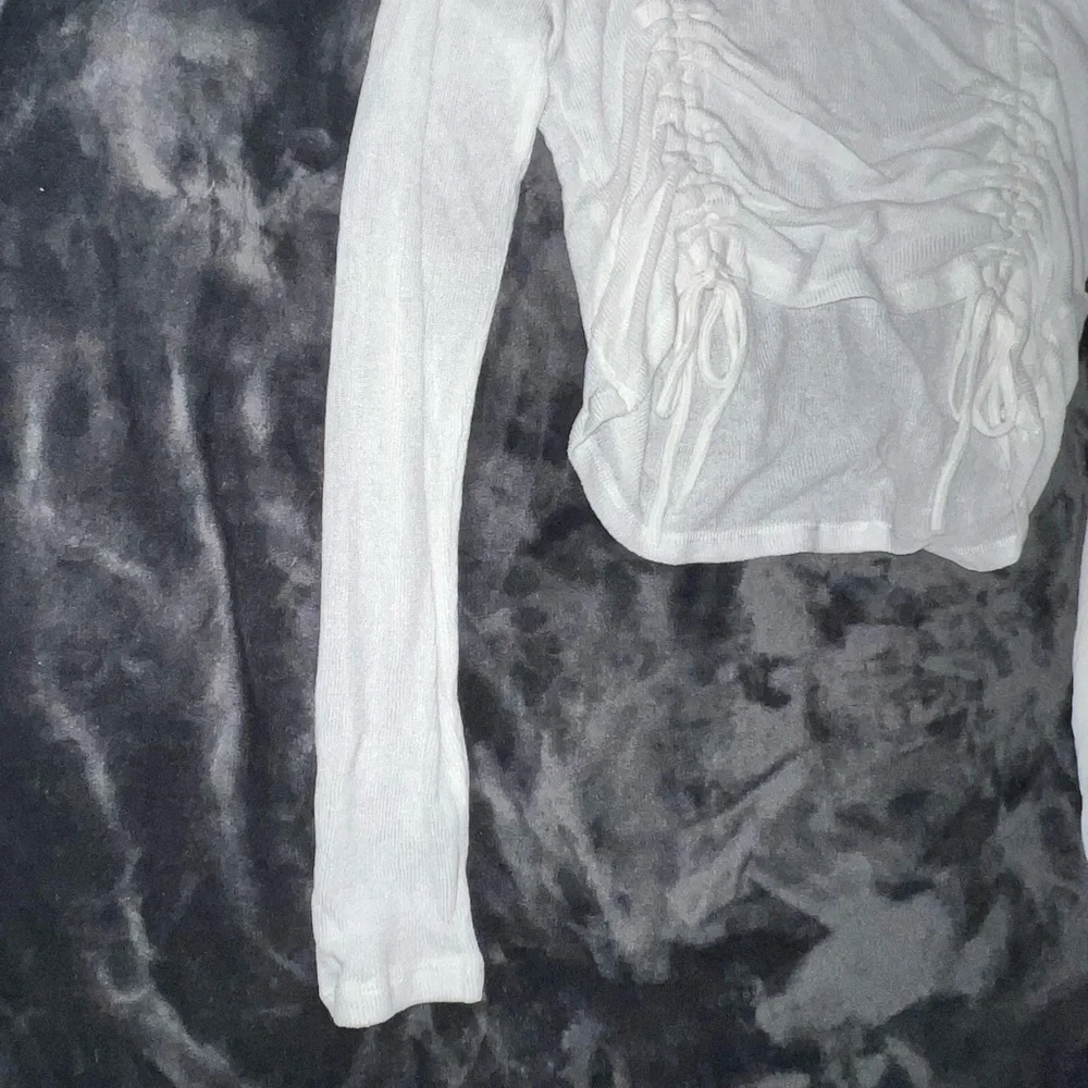 Princess Polly Zoey Sheer Top Size 2 - Picture 9 of 16